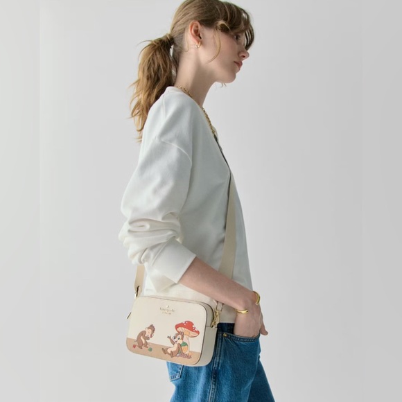 NWT Kate Spade KL902 Disney X KSNY Chip N Dale Mini Camera Bag - Picture 4 of 14